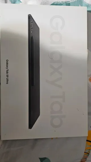 Samsung Galaxy Tab S9 Ultra sin apenas uso
