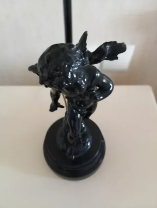 Lámpara de mesa negra