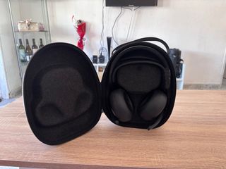 Consola PS5 con 2 mandos y cascos