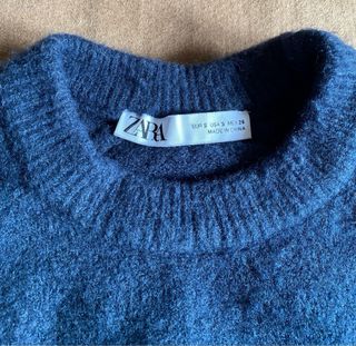 Jersey Zara azul marino tejido suave