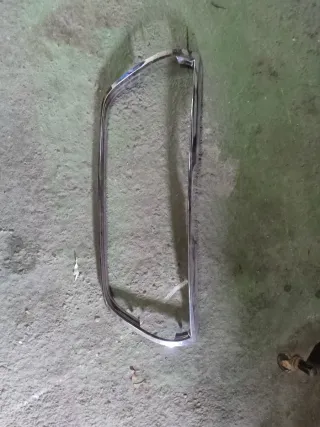 Embellecedor Defensa Peugeot 208 GTI Cromado