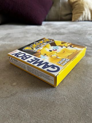 Pokemon Amarillo Edición Especial Pikachu