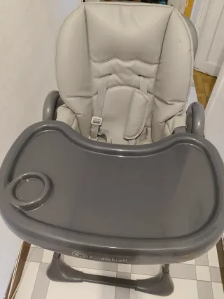 Trona Kinderkraft Yummy hasta 3 años