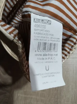 Lote 2 bolsos y sombrero infantil