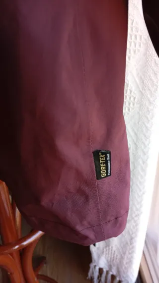 Impermeable Lafuma Gore-Tex Morado