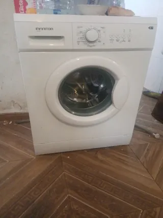 Lavadora Infiniton Blanca