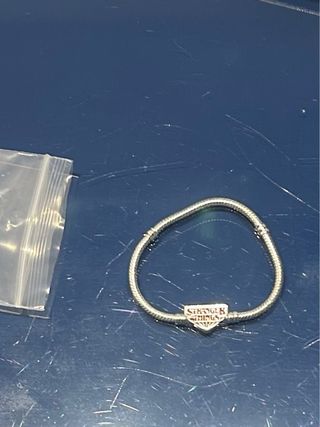 Pulsera Pandora Stranger Things Nueva