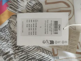 Camiseta Only L Estampado Águila Rayos