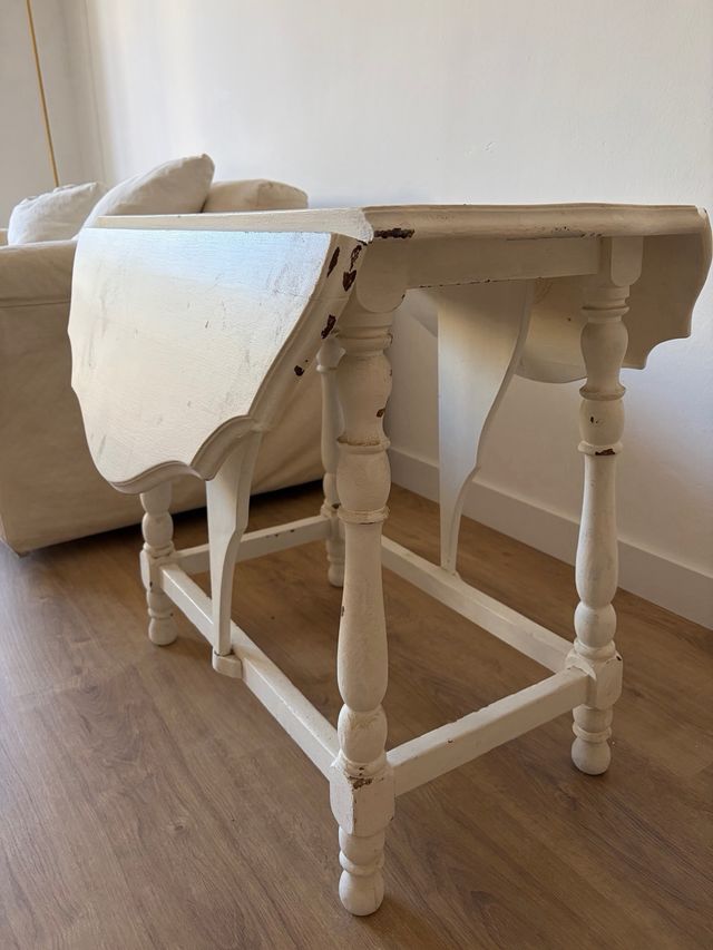 Mesa de madera para restaurar