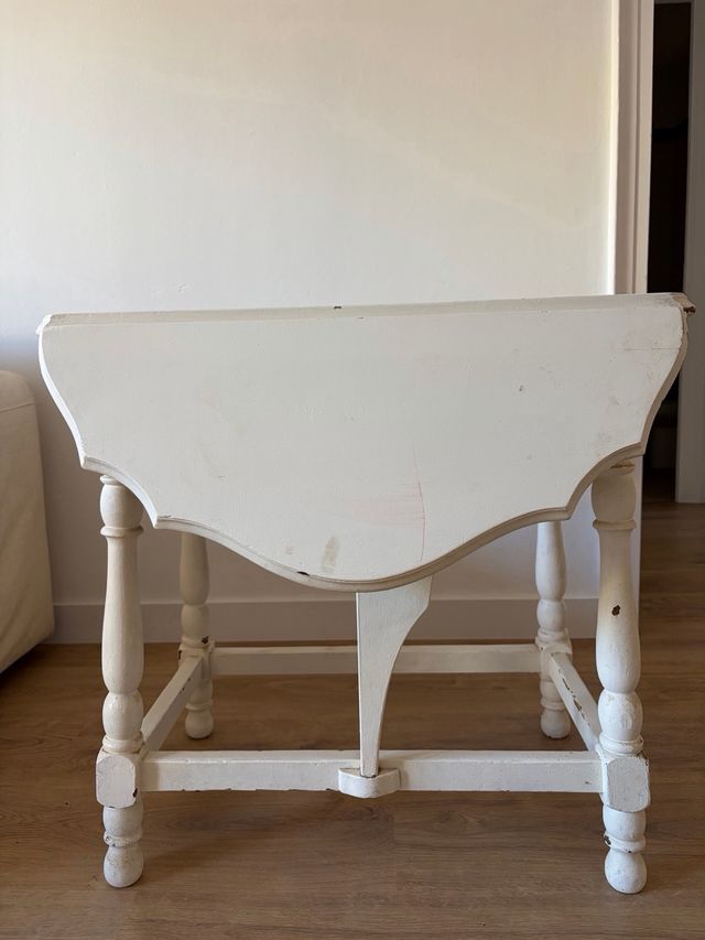 Mesa de madera para restaurar