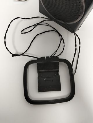 Antena y Altavoz Aiwa SX-R200 Bass Reflex