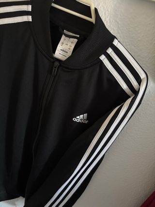 Sudadera Adidas Negra con Cremallera