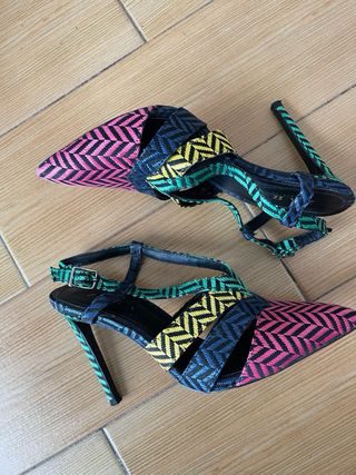 Zapatos Zara Tacon Stiletto Multicolor Talla 38
