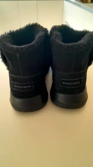 Botines Skechers Negro Talla 39