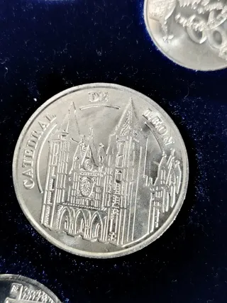 Colección Numismática 90 Diario de León 13 arras