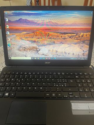 Acer Aspire E1-510 Notebook