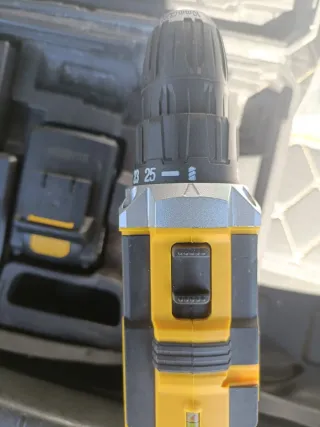 Taladro Atornillador ONDRAGON con Accesorios