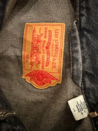 Cazadora Levis x Jordan Talla L
