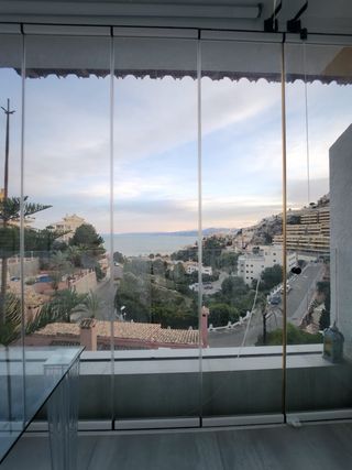 Cerramiento cristal plegable exterior