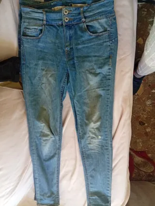Vaqueros Mango Mujer Talla36.precio los 3