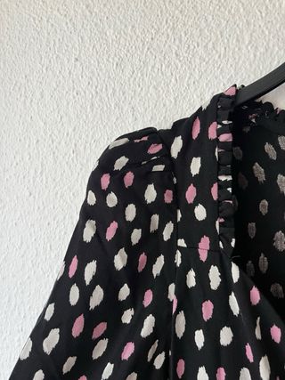 Vestido negro Zara estampado