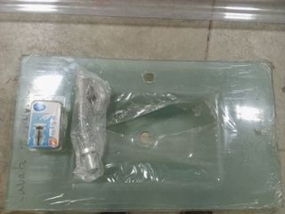 Lavabo de cristal verde con valvula y desagüe