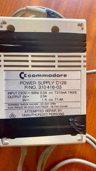 Computer Commodore 128 / 64