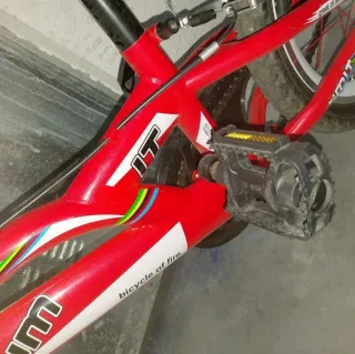 Bicicleta Infantil Roja 16