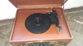 Tocadiscos Lauson CL123 (No enciende)ver leer