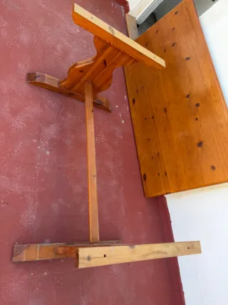 Mesa de madera maciza rústica