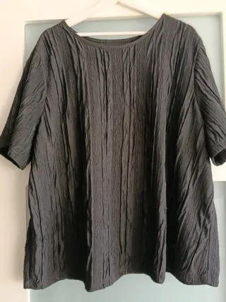 Camiseta negra talla 3XL