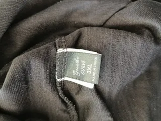 Camiseta negra talla 3XL