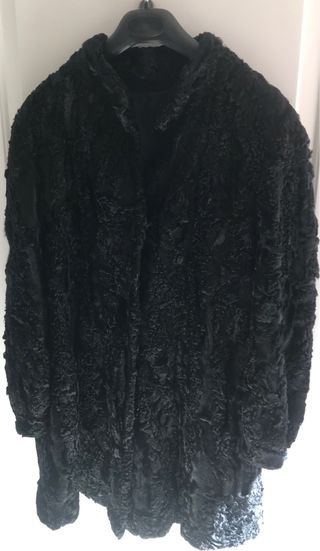 Abrigo 3/4 piel astrakan negro señora