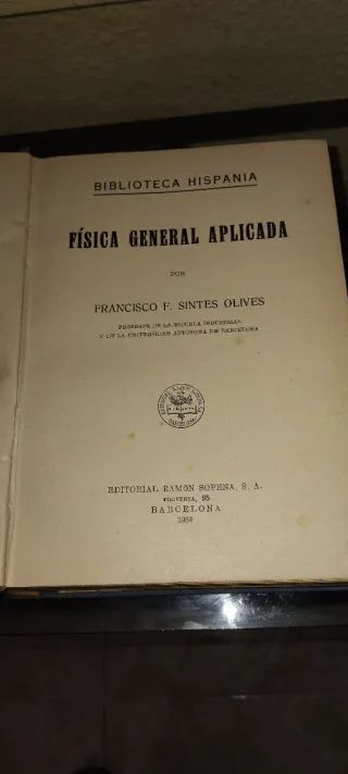 Libro antiguo  de fisica general