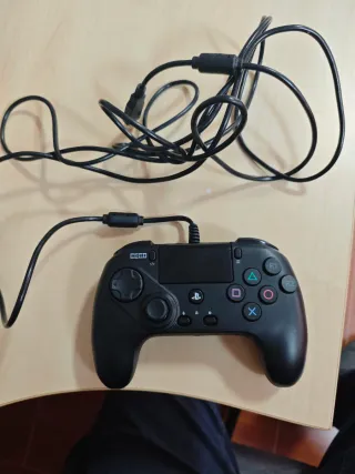 Mando HORI PS5/PS4/PC