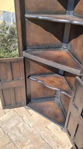 Mueble esquinero antiguo de madera alacena