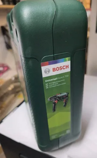 Taladro percutor Bosch precintado