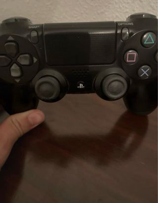 PS4 Slim 500GB Negra y Mando negro