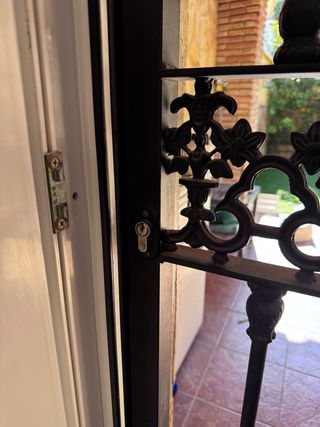 Reja hierro corredera