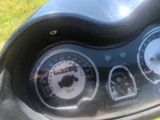 Peugeot Sum-Up 125cc Scooter Azul/Plata