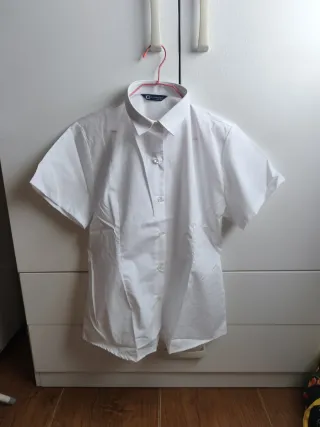 Camisas blancas CS Uniformes (2 unidades)