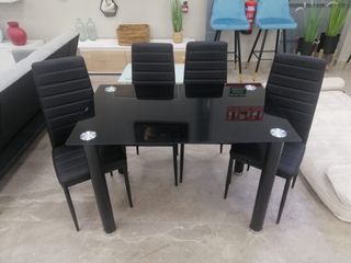 REBAJA MESA DE CRISTAL + 4 SILLAS POLIPIEL