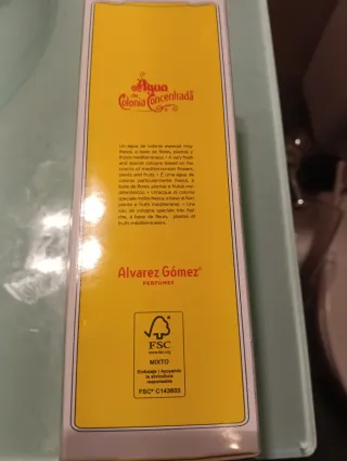 Agua de Colonia Concentrada Álvarez Gómez.