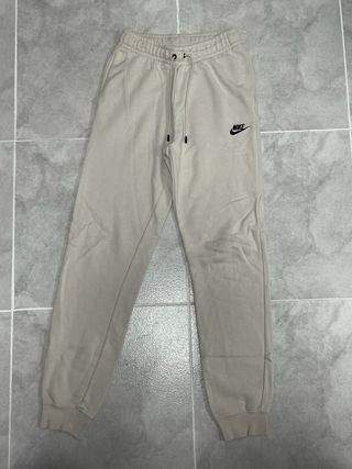 chandal Nike Beige Mujer