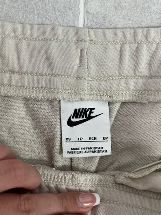 chandal Nike Beige Mujer