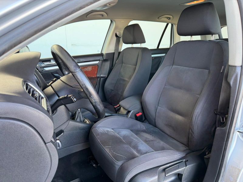 Volkswagen Golf VI Variant 1.6 TDI CR Advance 2010, foto 13