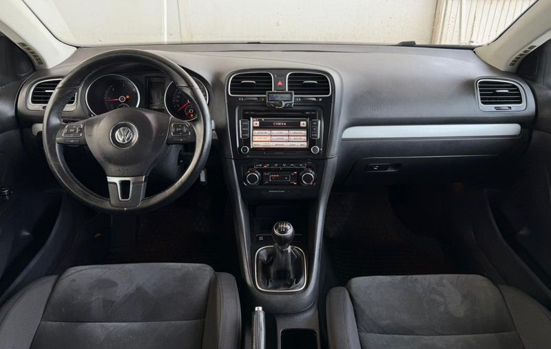 Volkswagen Golf VI Variant 1.6 TDI CR Advance 2010, foto 14