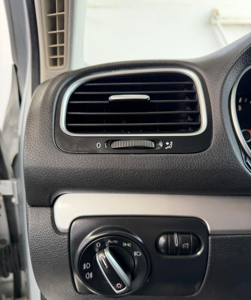 Volkswagen Golf VI Variant 1.6 TDI CR Advance 2010, foto 20