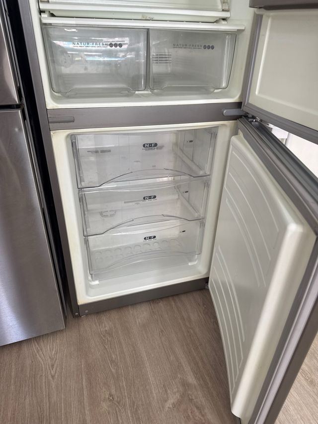 Nevera Edesa plateada