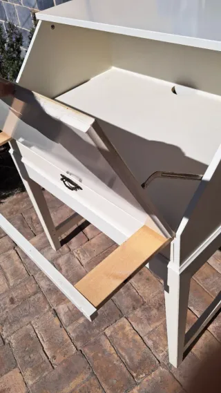 Escritorio clásico de madera mueble